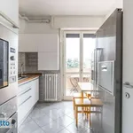 Rent 4 bedroom apartment of 95 m² in Milan