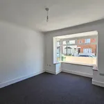 Rent 3 bedroom flat in South East England