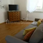 Rent 3 bedroom apartment of 90 m² in Como