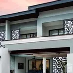 Rent 5 bedroom house of 270 m² in Chon Buri