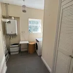 Rent 4 bedroom house in Wales