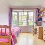 Rent 4 bedroom house in South East England