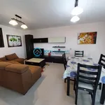 Rent 3 bedroom apartment of 80 m² in Ploiești