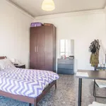 Rent 4 bedroom apartment in Rome