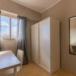 Rent 5 bedroom apartment in Valencia