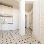 Rent 3 bedroom apartment of 180 m² in Lisbon