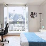  appartement avec 4 chambre(s) en location à Paris