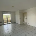 Appartement de 65 m² avec 3 chambre(s) en location à Parthenay