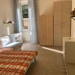 Rent 3 bedroom apartment in Rome