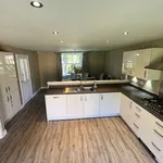 Rent 6 bedroom house in East Midlands