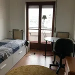 Rent 4 bedroom apartment in Lisbon