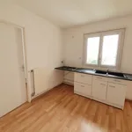 Appartement de 80 m² avec 4 chambre(s) en location à Petite