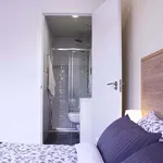 Rent a room in Madrid