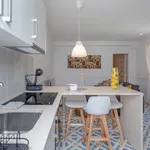 Rent 2 bedroom apartment of 80 m² in Lisbon