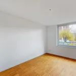 Rent 4 bedroom apartment of 89 m² in Regensdorf