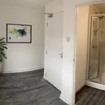 Rent 5 bedroom flat in North West England