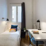 Rent a room of 96 m² in madrid