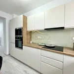 Rent 3 bedroom apartment of 70 m² in Bucharest