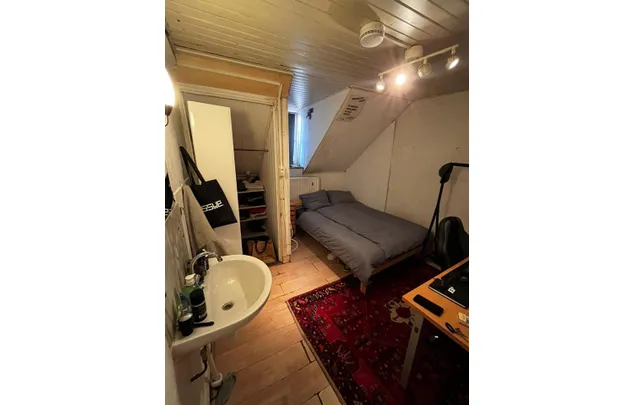 Kamer van 18 m² in Hoogvenne West