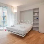 Rent 1 bedroom apartment of 40 m² in Milano