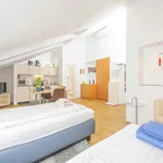 Miete 3 Schlafzimmer wohnung von 30 m² in Wien