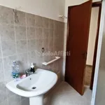 Rent 4 bedroom apartment of 150 m² in Reggio di Calabria