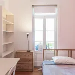 Rent 7 bedroom apartment in Lisbon