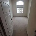 Rent 3 bedroom apartment in Oakville