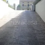 Rent 4 bedroom house of 90 m² in Bastia Umbra