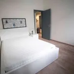 Rent a room in lisbon