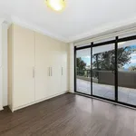 Rent 2 bedroom apartment in Bondi Beach