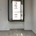 Rent 1 bedroom apartment of 30 m² in milano