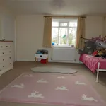 Rent 5 bedroom house in Canterbury