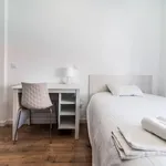 Rent 4 bedroom apartment in Madrid