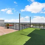 Rent 4 bedroom apartment in Adelaide