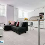 Affitto 2 camera appartamento di 55 m² in Milan