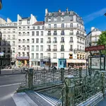 Rent 2 bedroom apartment of 500 m² in Paris