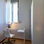 Rent a room of 170 m² in Valencia