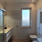 Affitto 2 camera appartamento di 45 m² in San Benedetto del Tronto