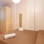 Rent 4 bedroom apartment in Milan