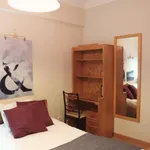 Rent 4 bedroom apartment in Coimbra