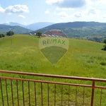 Rent 4 bedroom house of 125 m² in Valfabbrica