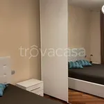 Affitto 2 camera appartamento di 55 m² in Desenzano del Garda