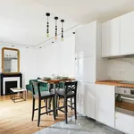 Rent 1 bedroom apartment of 450 m² in Paris