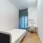 Rent 6 bedroom apartment of 200 m² in milan