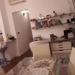 Rent 2 bedroom apartment of 65 m² in Milano