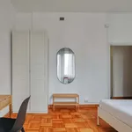 Miete 6 Schlafzimmer wohnung von 130 m² in Berlin