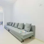 Rent 2 bedroom apartment of 1507 m² in Milan