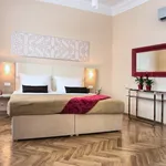 Rent 1 bedroom apartment of 80 m² in Prague