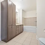 4 bedroom apartment of 990 sq. ft in Gatineau